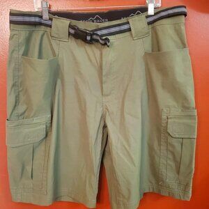 Men's Shorts - EDDIE BAUER (Green Khaki)